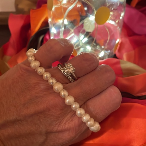 Fresh water pearl bracelet - Picture 3 of 8